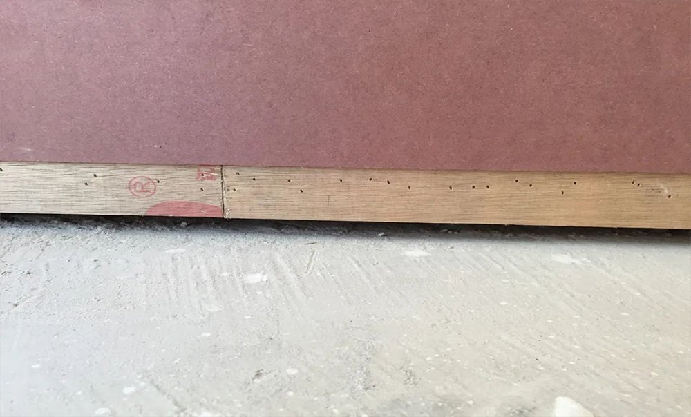 Villa baseboards (18)