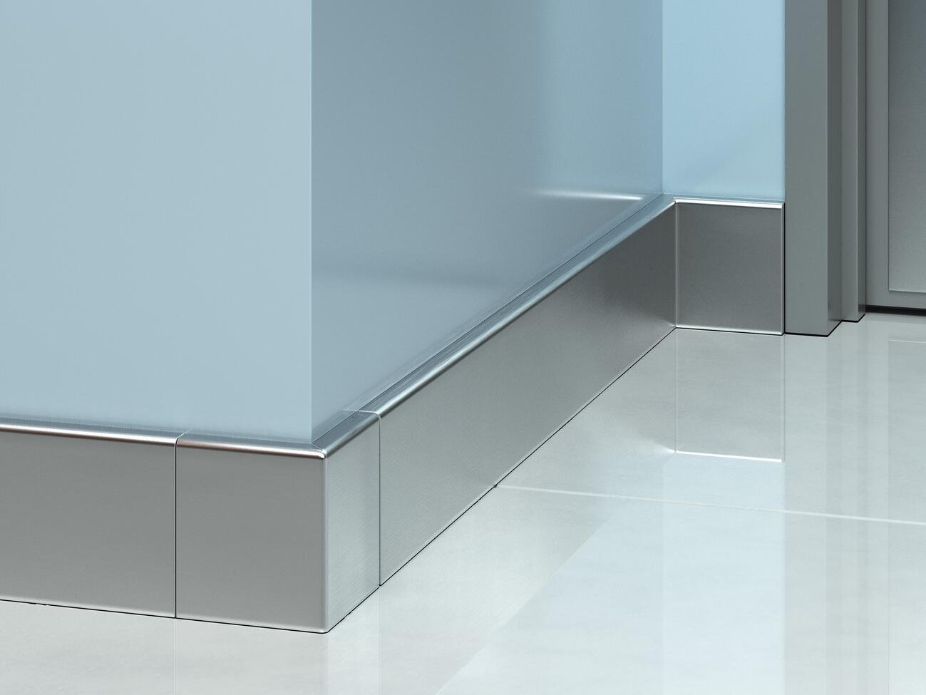 Villa baseboards