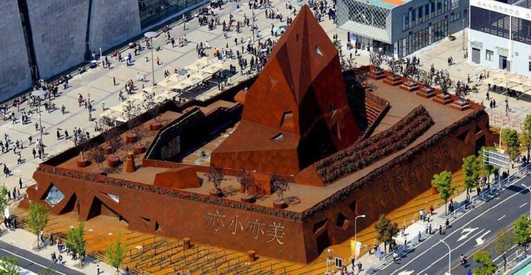 shanghai Stainless Steel Curtain Walls: Transforming Skyscapes and Skylines