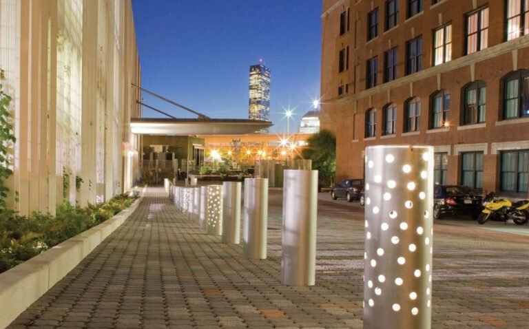 Stainless Steel Road Bollards for Modern Urban Spaces