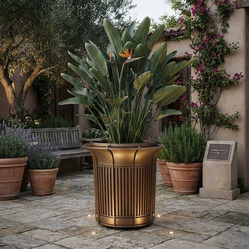 Custom-stainless-steel-decorative-planters