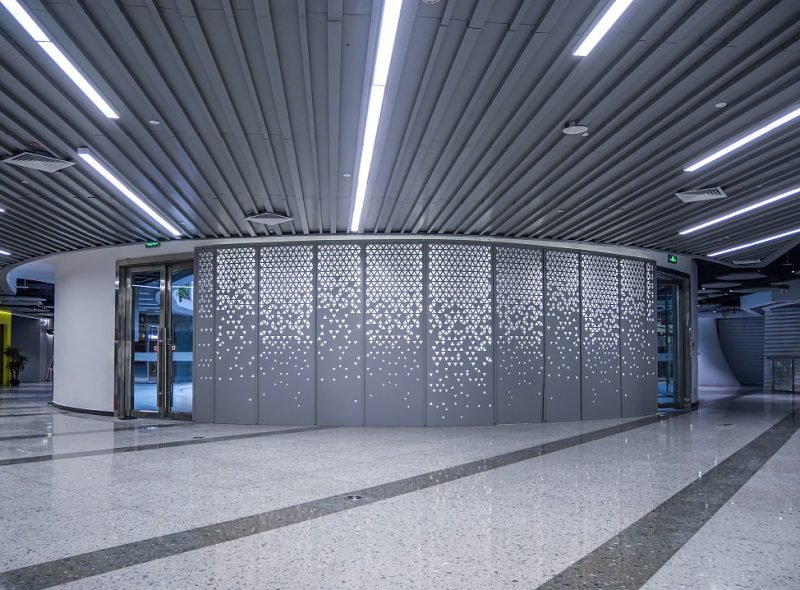 Distinguishing Between Laser-Cut and Tube-Welded Stainless Steel Partitions